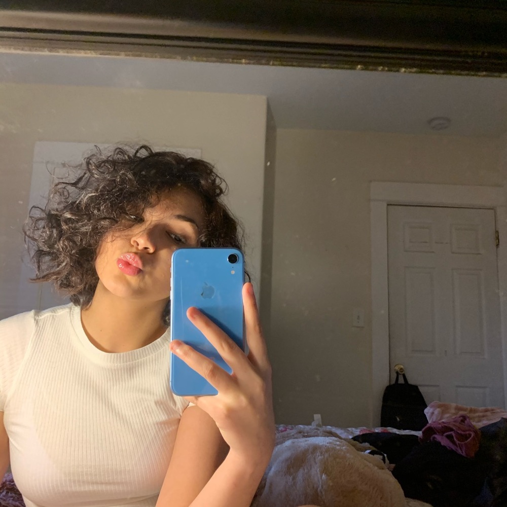 Meet your Posher, Jazmin